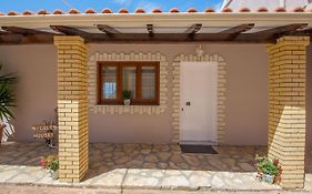 Nicoles Houses Arillas Corfu